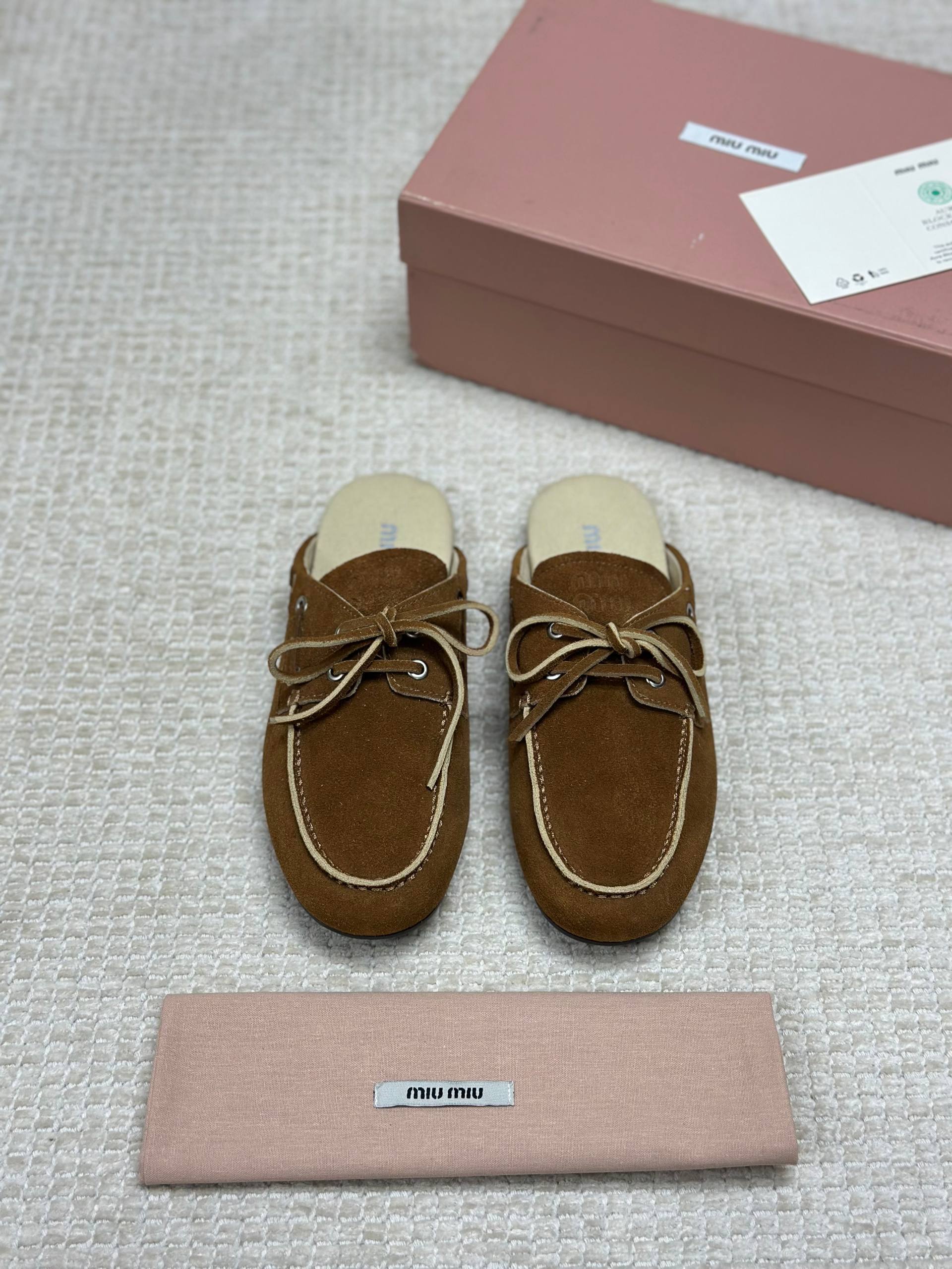 photo_5827982506132097158_w Mıu Mıu Women Faded suede mules - Image 1